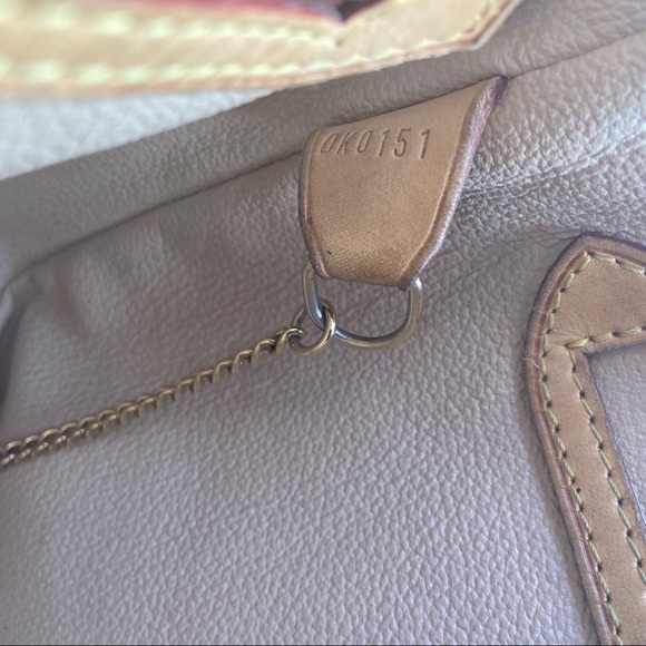 LV Bucket Bag *VINTAGE* - Picture 4 of 6